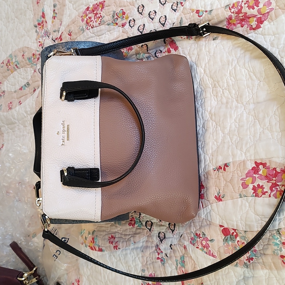 Kate Spade Jackson Street Hayley crossbody.